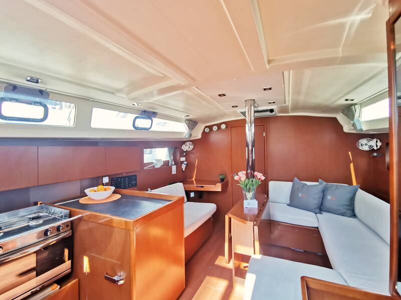 Oceanis 41.1 Office 2