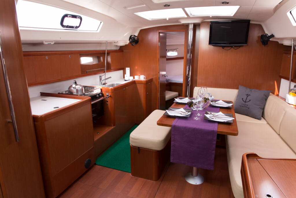 Oceanis 43 TIAMO 