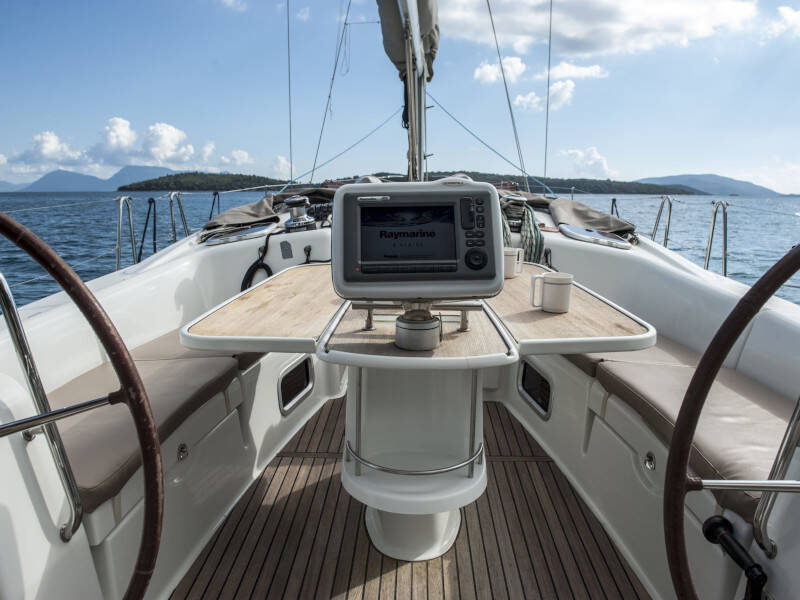 Oceanis 43 OASIS - | Bowthruster | Solar P 
