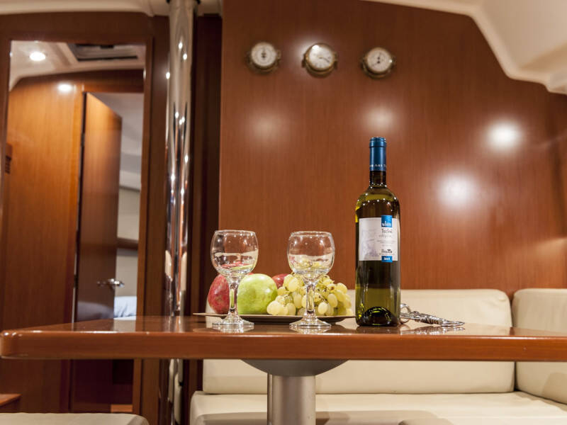 Oceanis 43 OASIS - | Bowthruster | Solar P 
