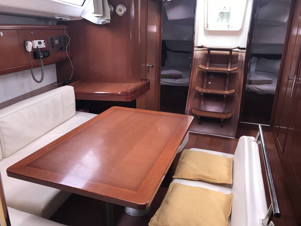 Oceanis 43 Libra