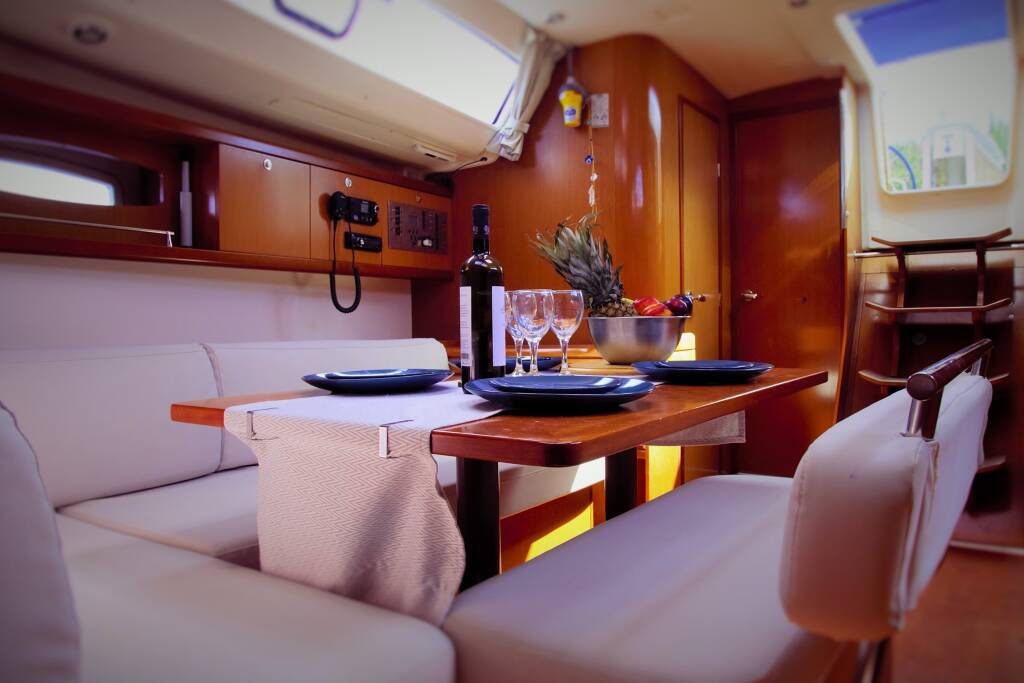 Oceanis 43 Mojito