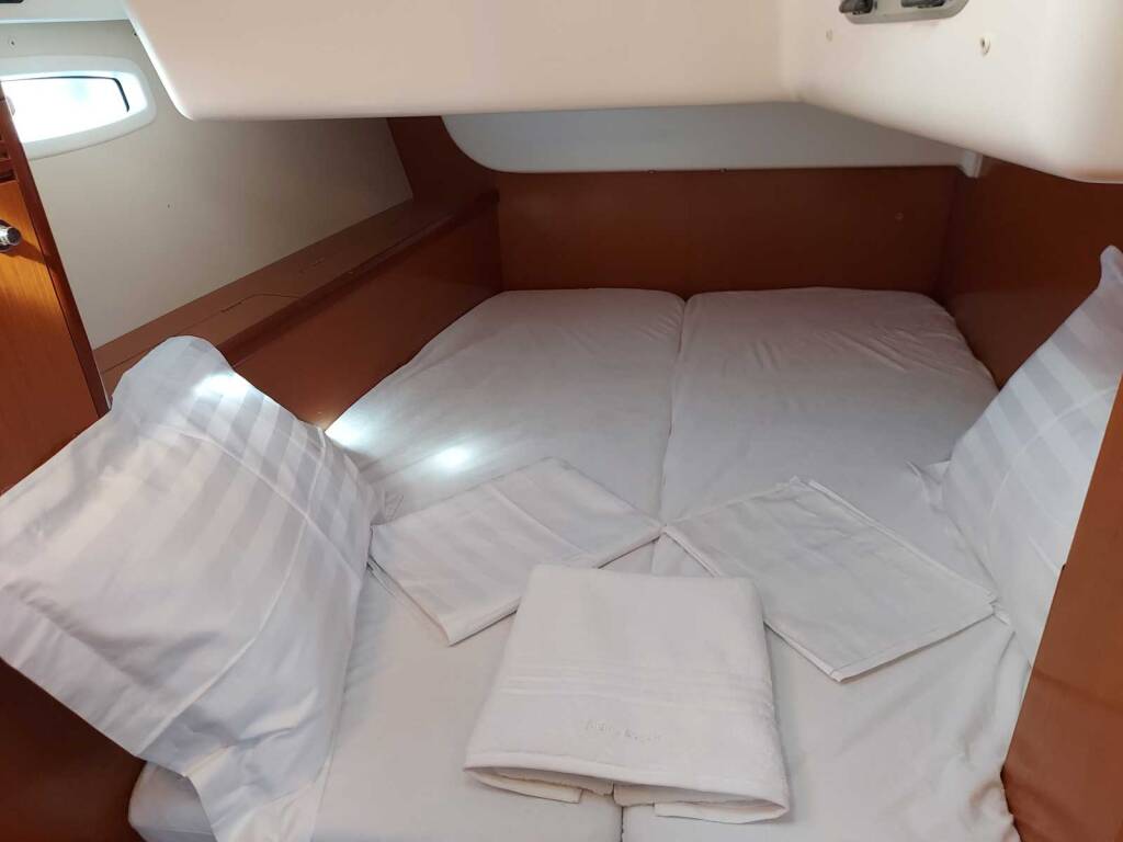 Oceanis 43 Onar