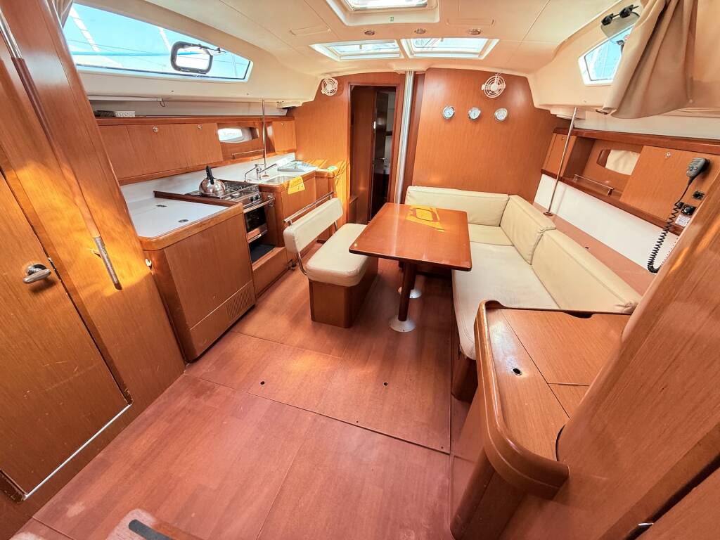 Oceanis 43 Blue Star II