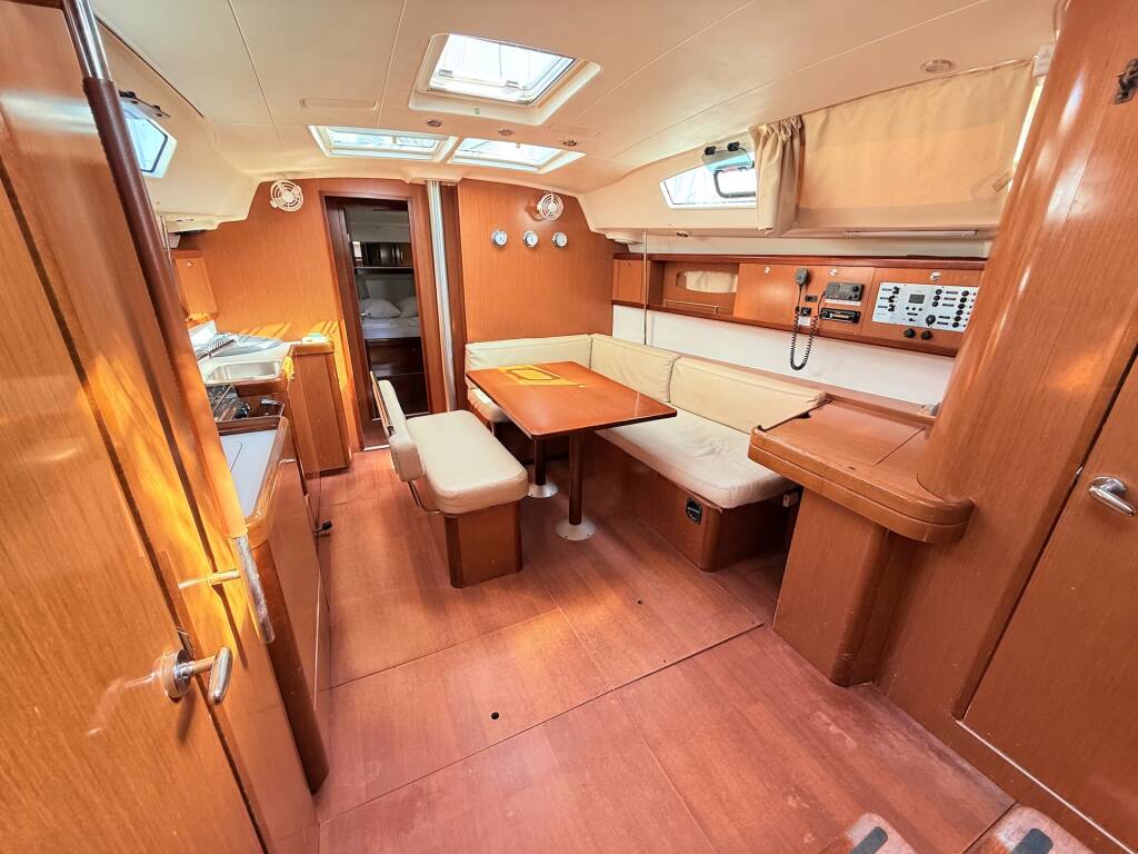 Oceanis 43 Blue Star II