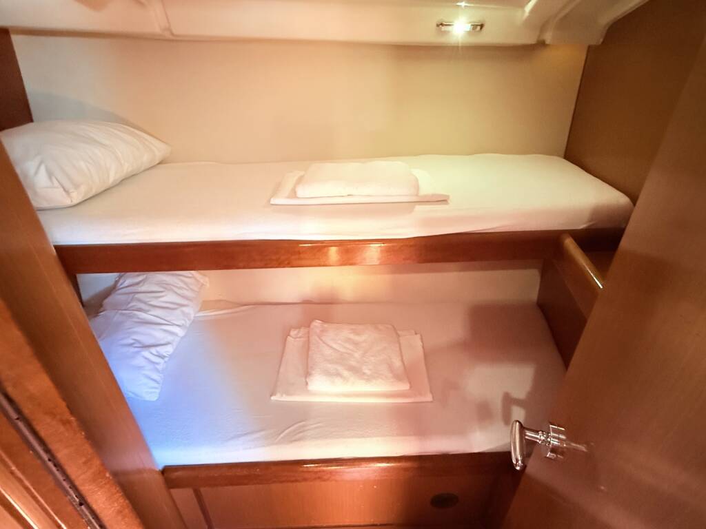 Oceanis 43 Blue Star II