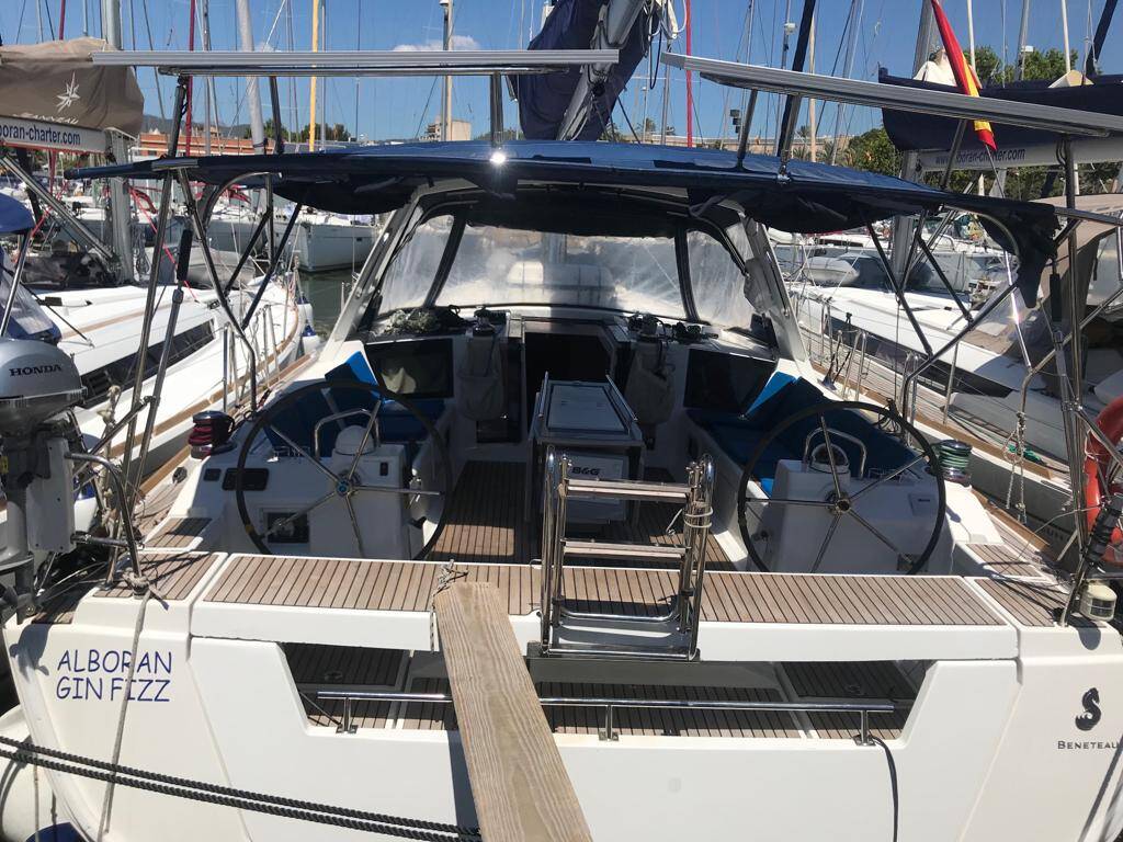 Oceanis 45-4 Alboran Gin Fizz (Majorca)