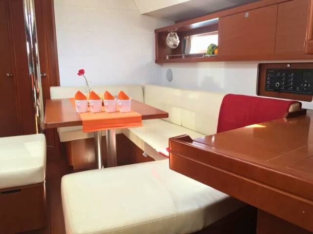 Oceanis 45  Naya