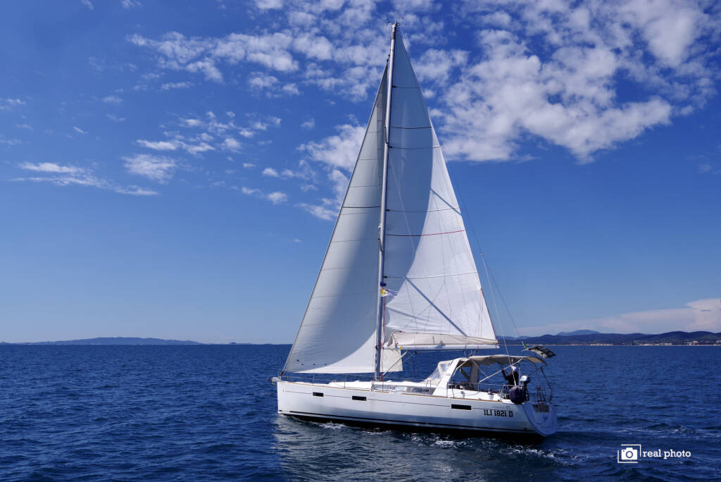 Oceanis 45 Gaia - Solar Panel