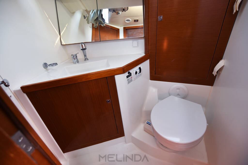 Oceanis 45 Melinda (Pax 10)