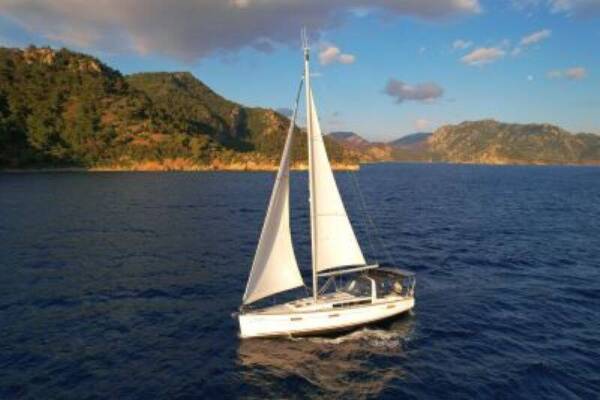 Oceanis 45 • Tayanita