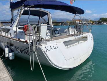 Oceanis 45 • Kaali