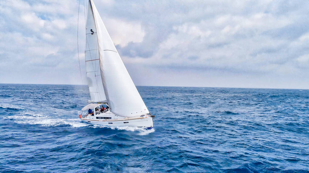 Oceanis 45 Moonshine