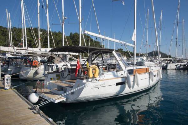 Oceanis 45 Dianora