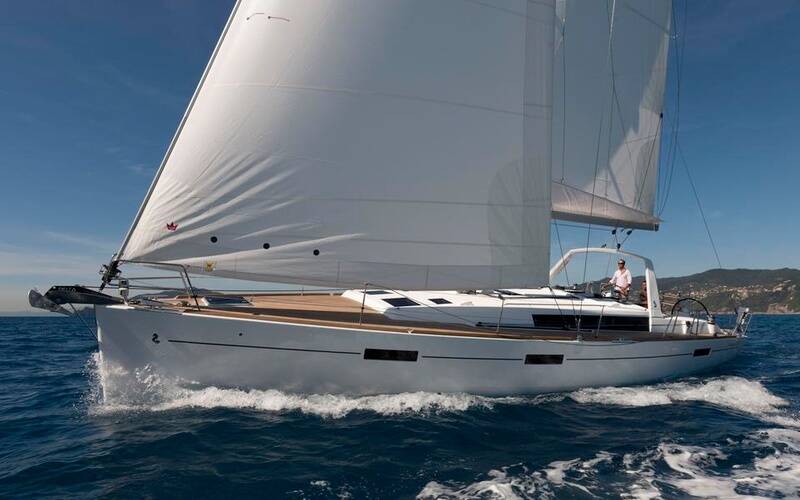 Oceanis 45 Familia L