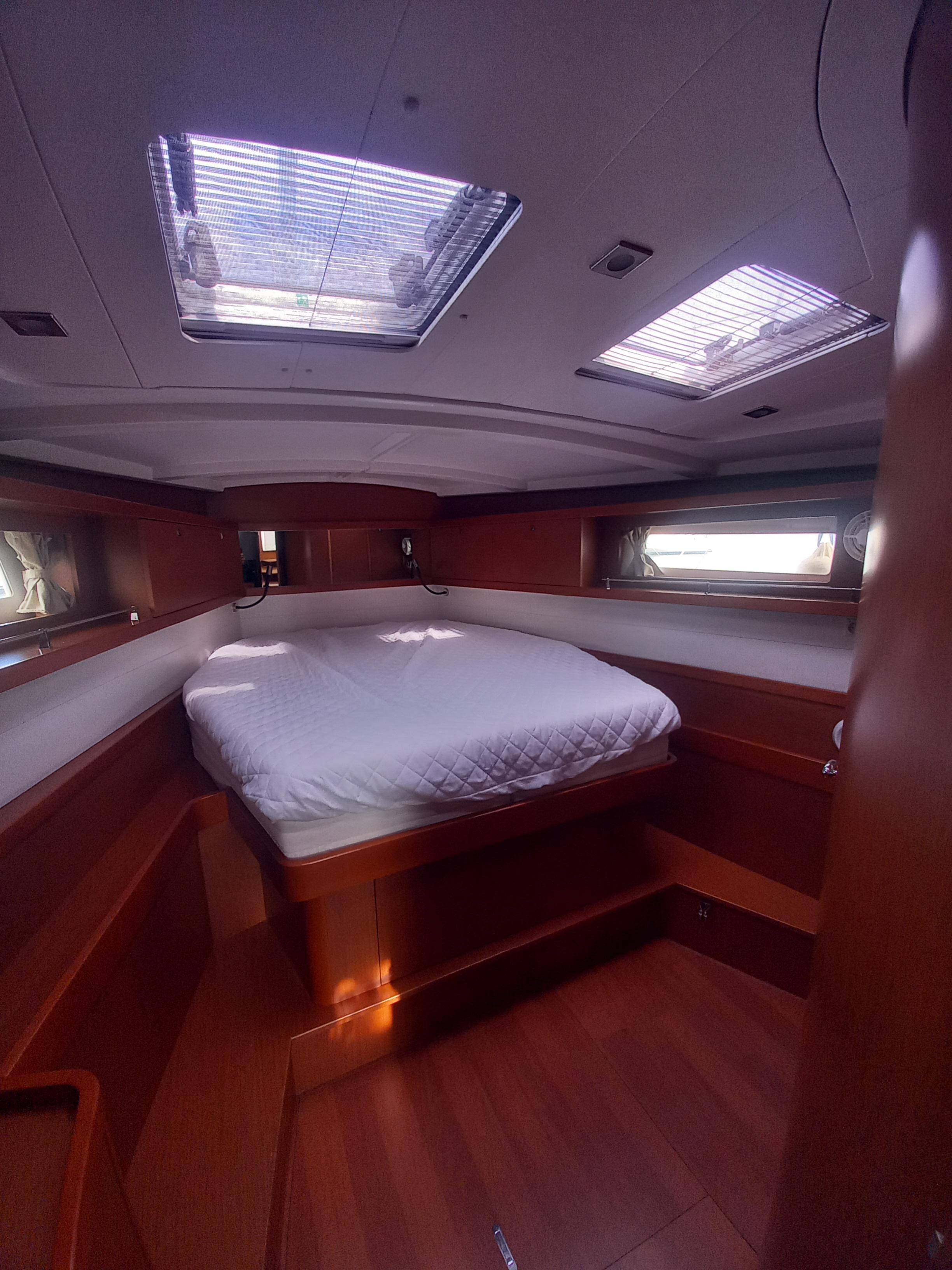 Oceanis 45 Familia L