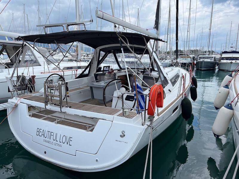 Oceanis 45 Beautiful love