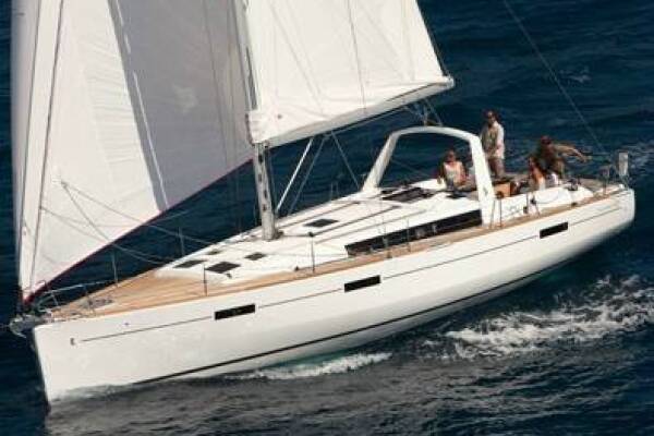 Oceanis 45 • Nika