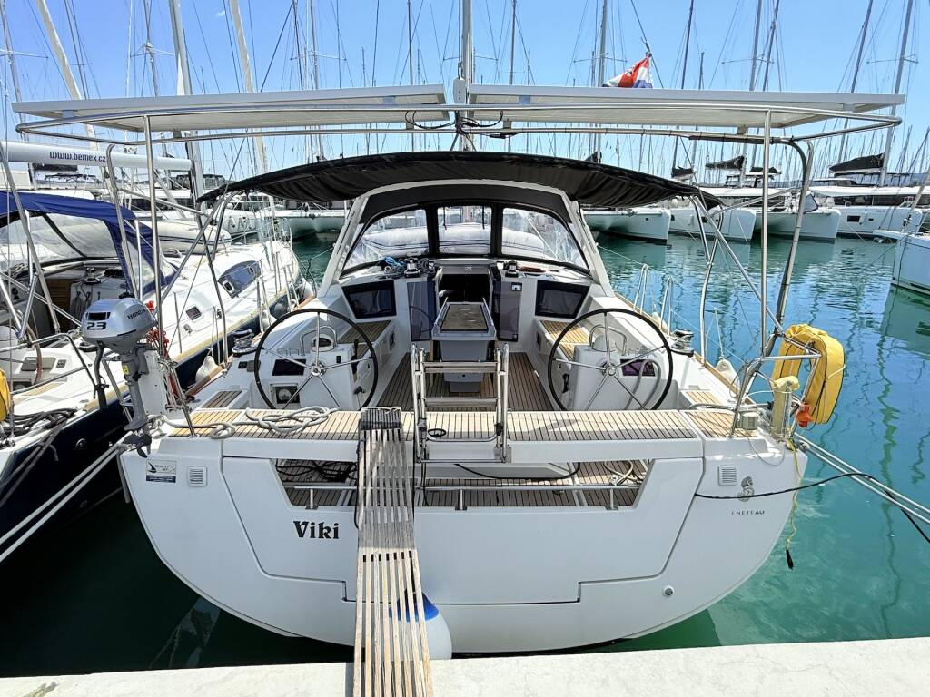 Oceanis 45 Viki