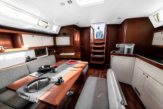 Oceanis 45 THEIA