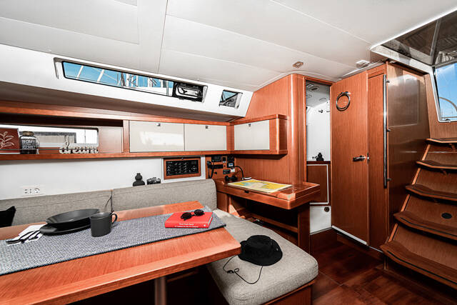 Oceanis 45 THEIA