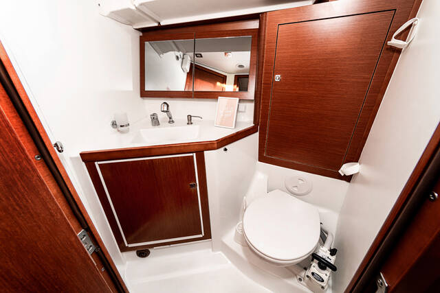 Oceanis 45 THEIA