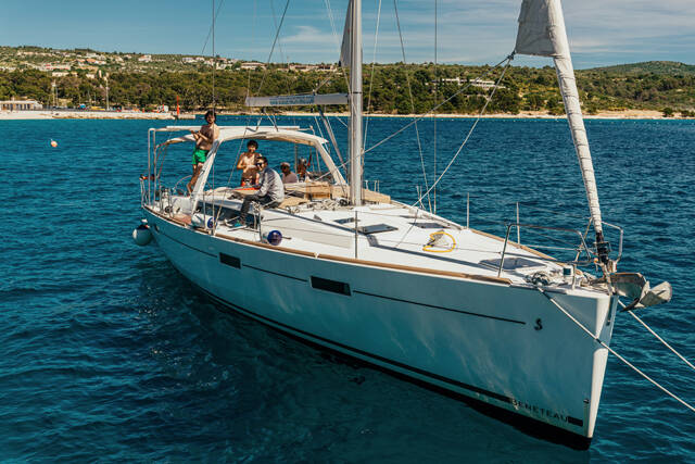 Oceanis 45 THEIA
