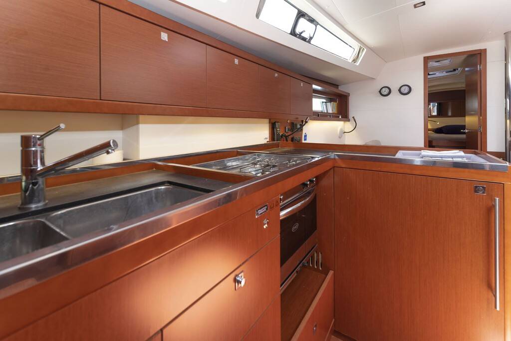 Oceanis 45 AVALON