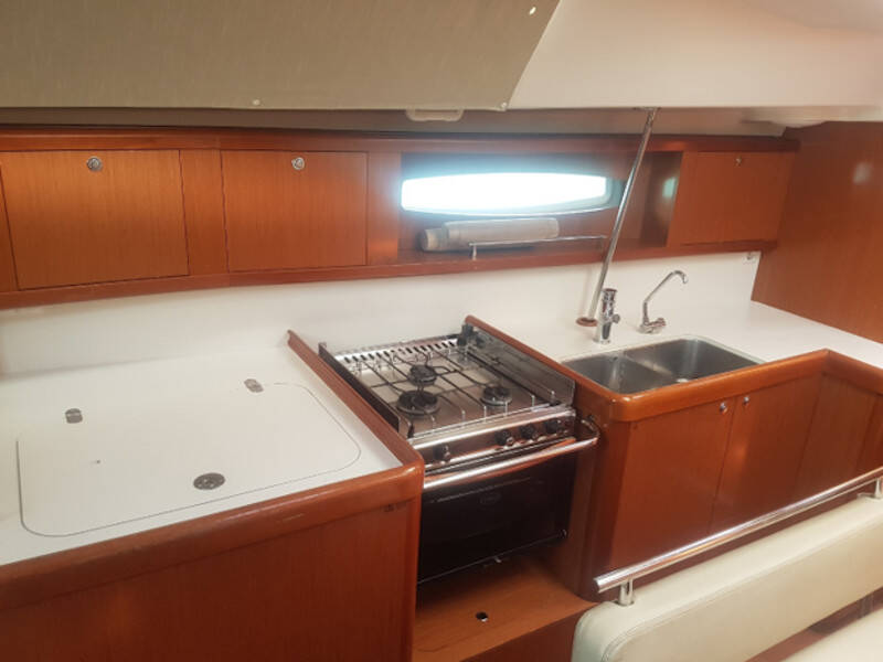 Oceanis 46 Myron
