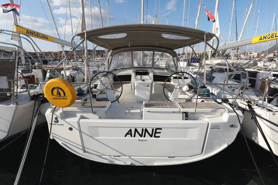 Oceanis 46.1 • Anne