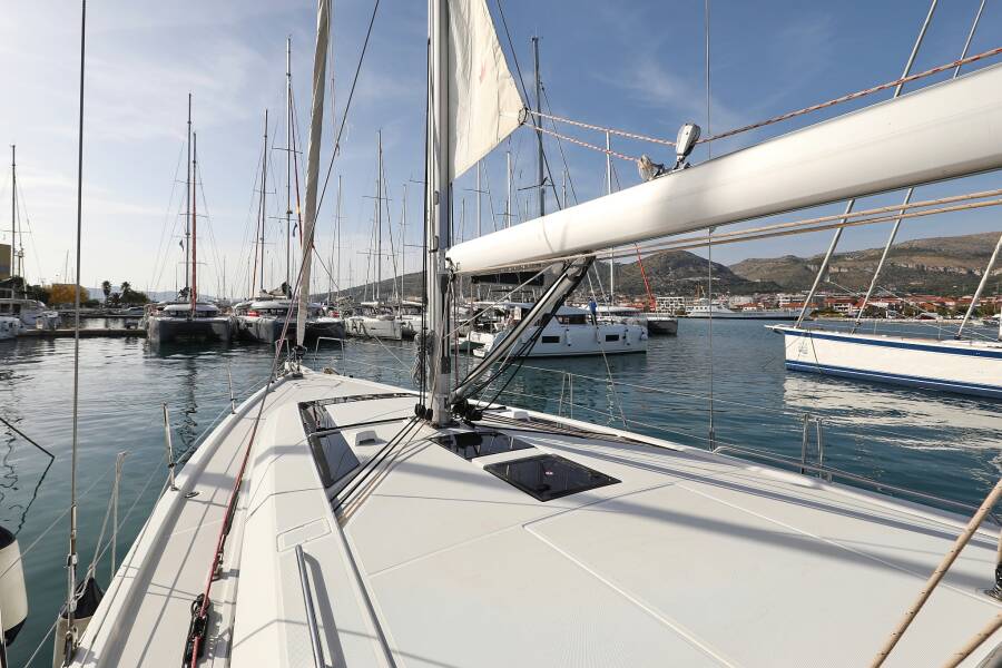 Oceanis 46.1 Saturn