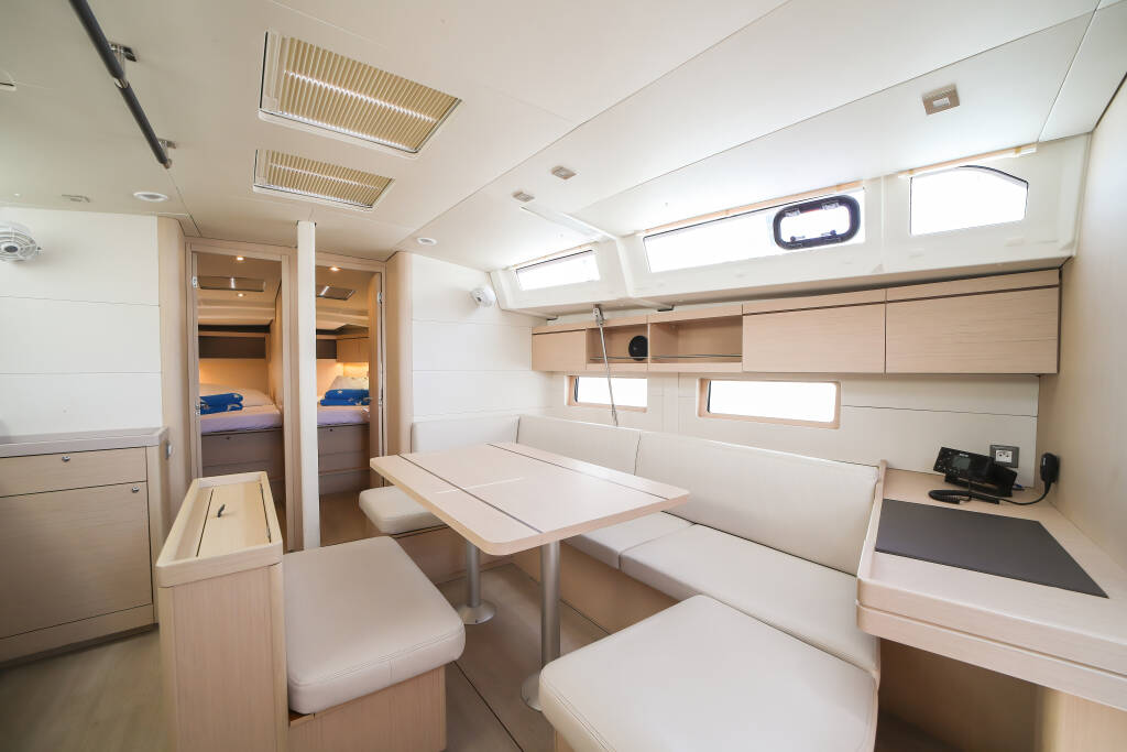 Oceanis 46.1 Eonia -  Comfort line