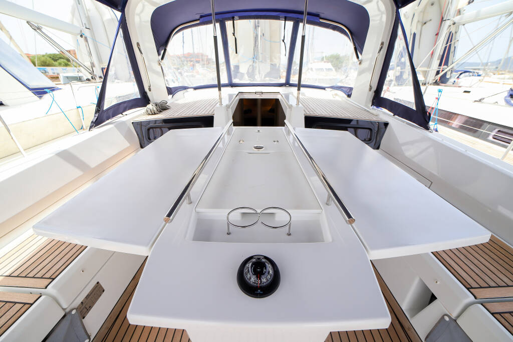 Oceanis 46.1 Eonia -  Comfort line