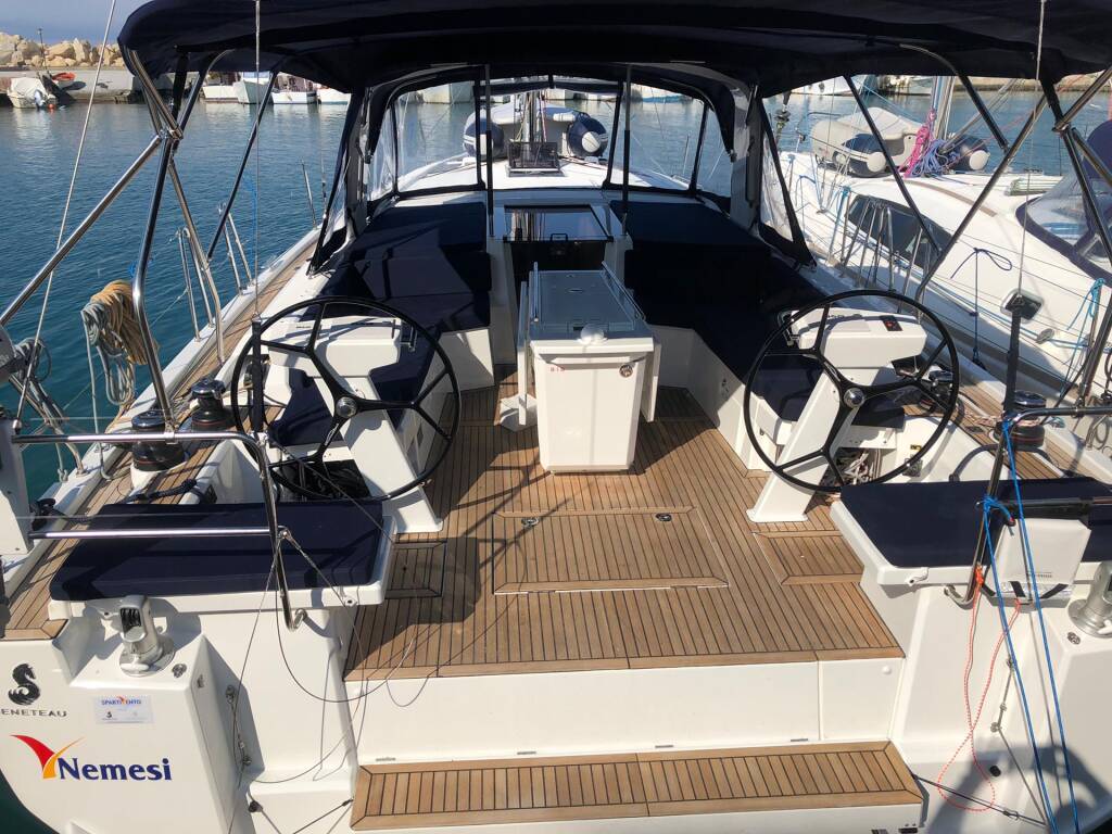 Oceanis 46.1 Nemesi - Standard line