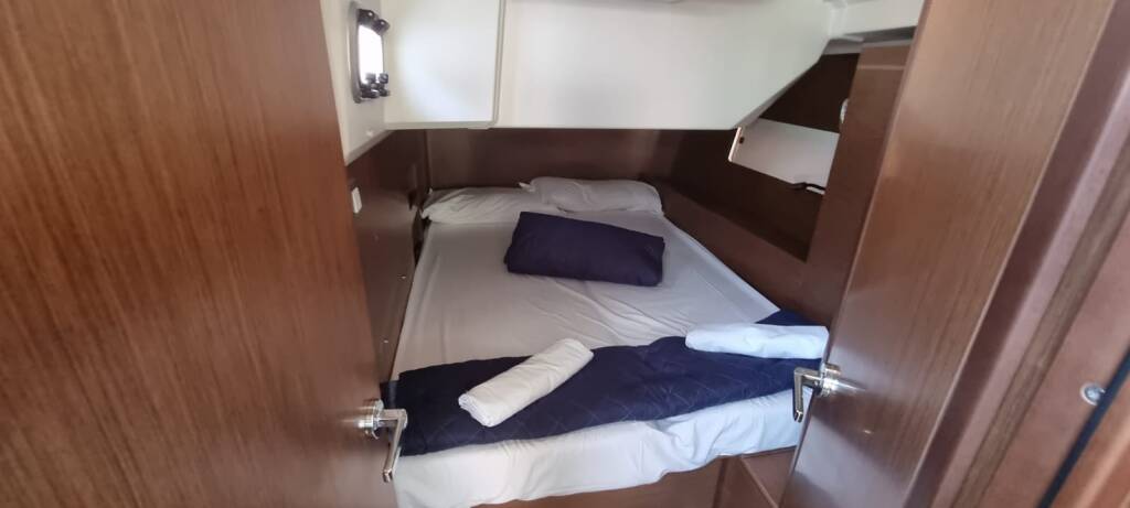 Oceanis 46.1  Electra (Inverter)