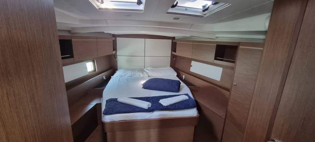 Oceanis 46.1  Electra (Inverter)