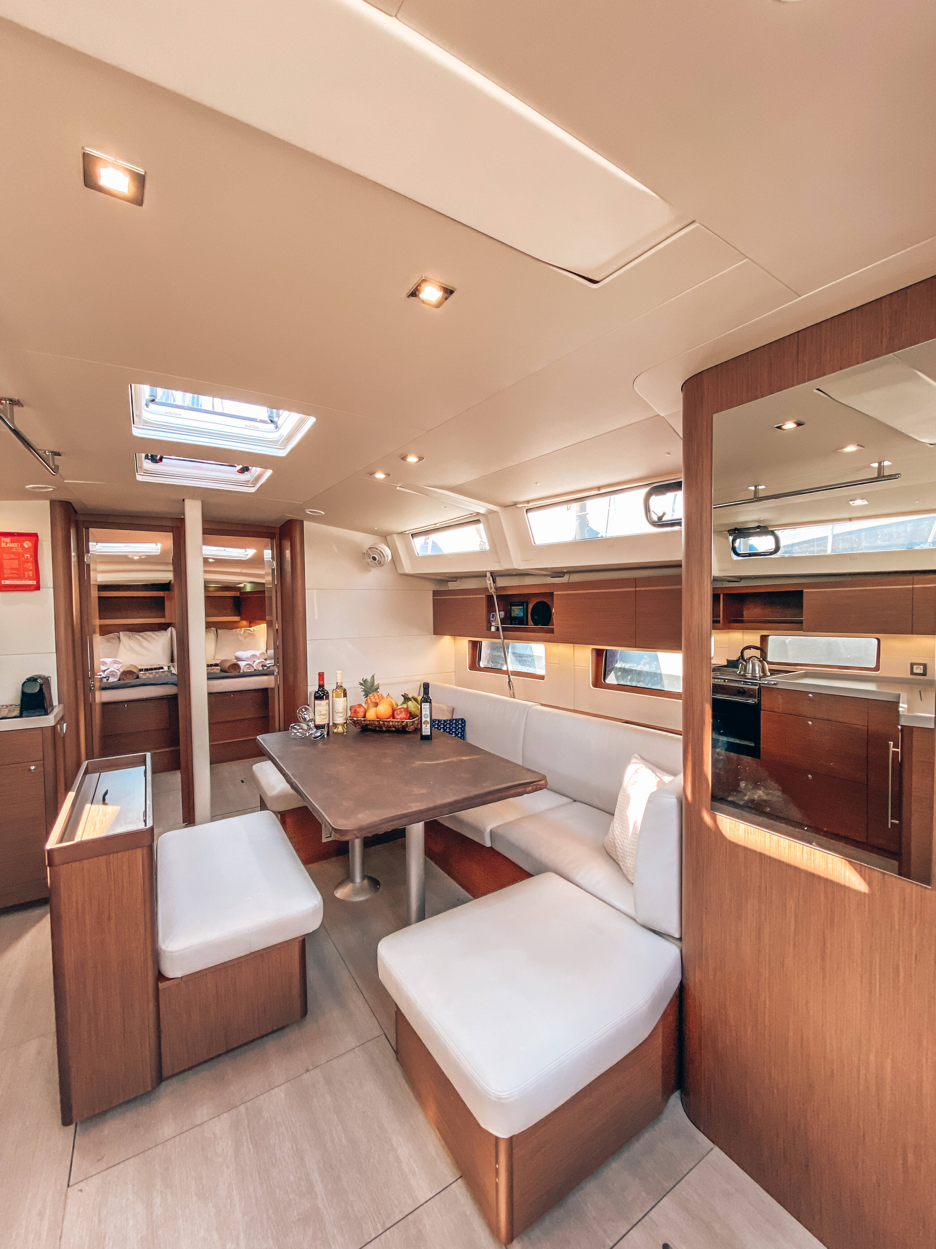 Oceanis 46.1 WHISPER