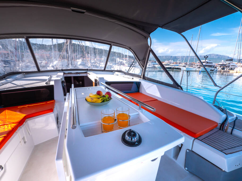 Oceanis 46.1 AMORINO