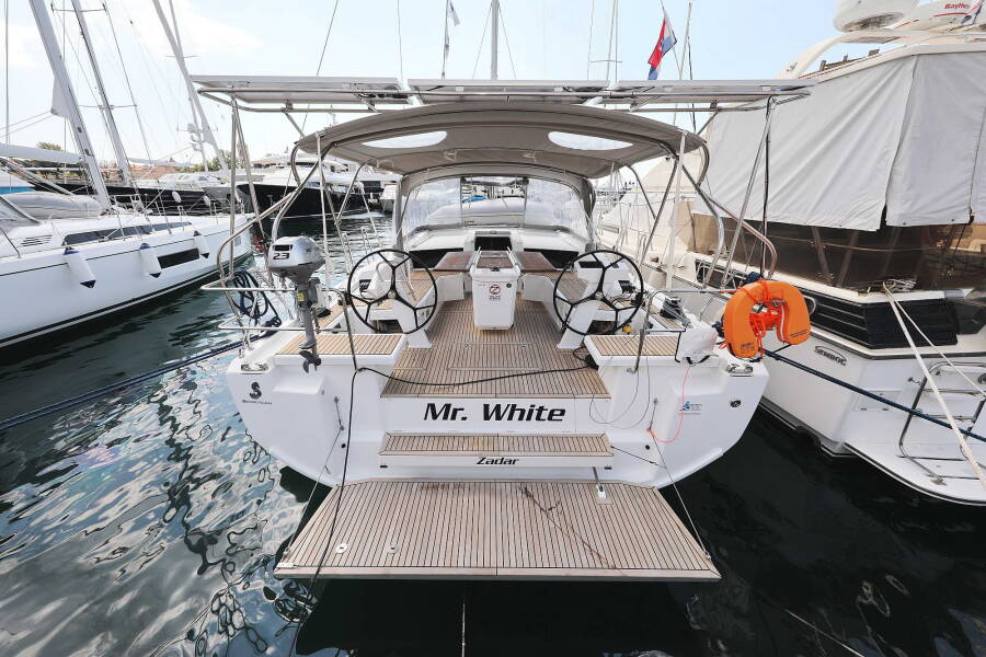Oceanis 46.1 • ECONOMY
