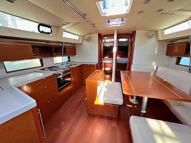 Oceanis 46.1- Ostria