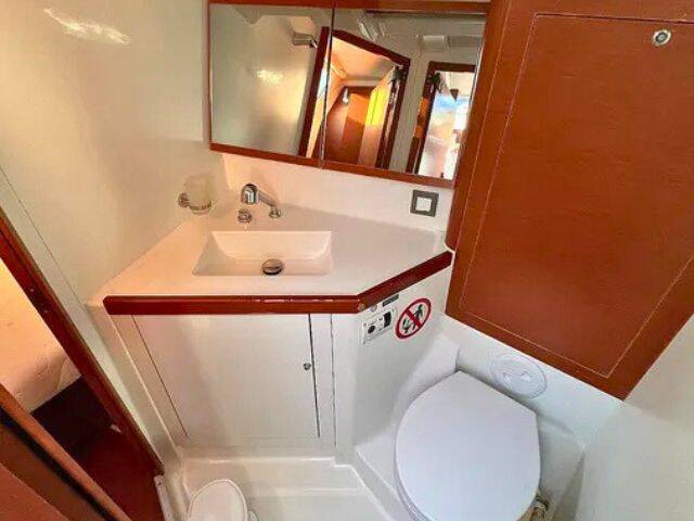 Oceanis 46.1- Ostria