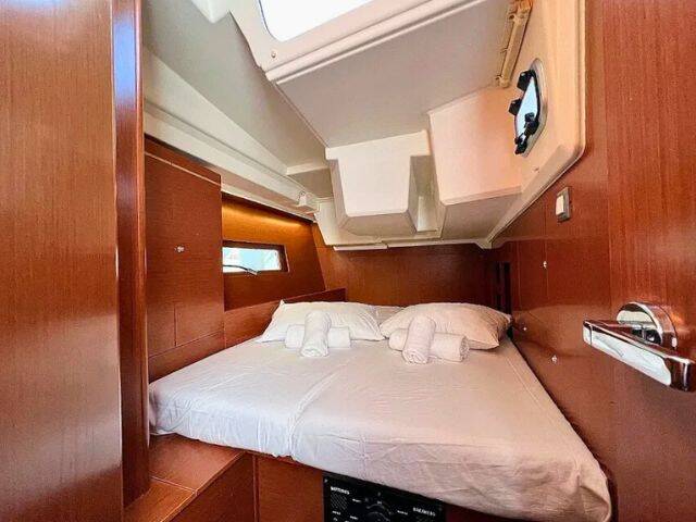 Oceanis 46.1- Ostria