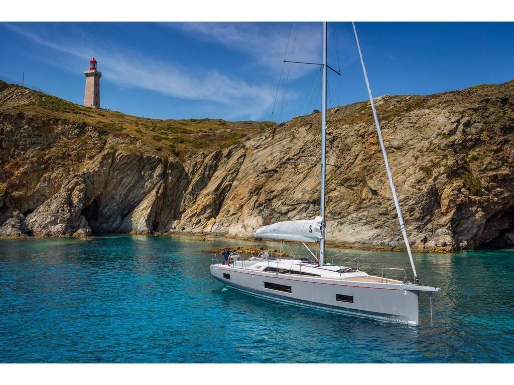 Oceanis 46.1  • Layla