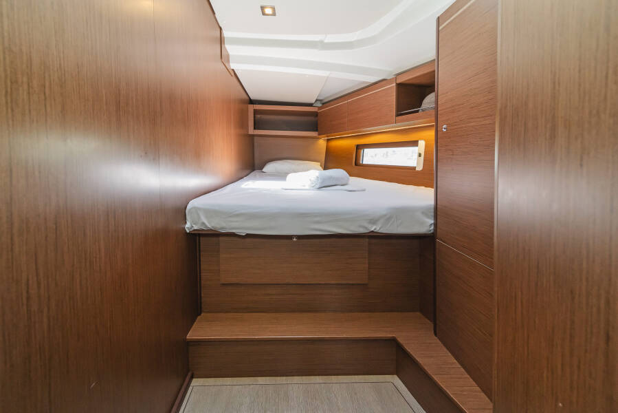 Oceanis 46.1 First Kiss