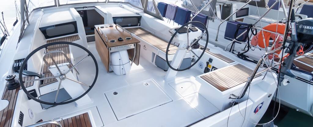 Oceanis 46.1 PHORKYS GEN + A.C