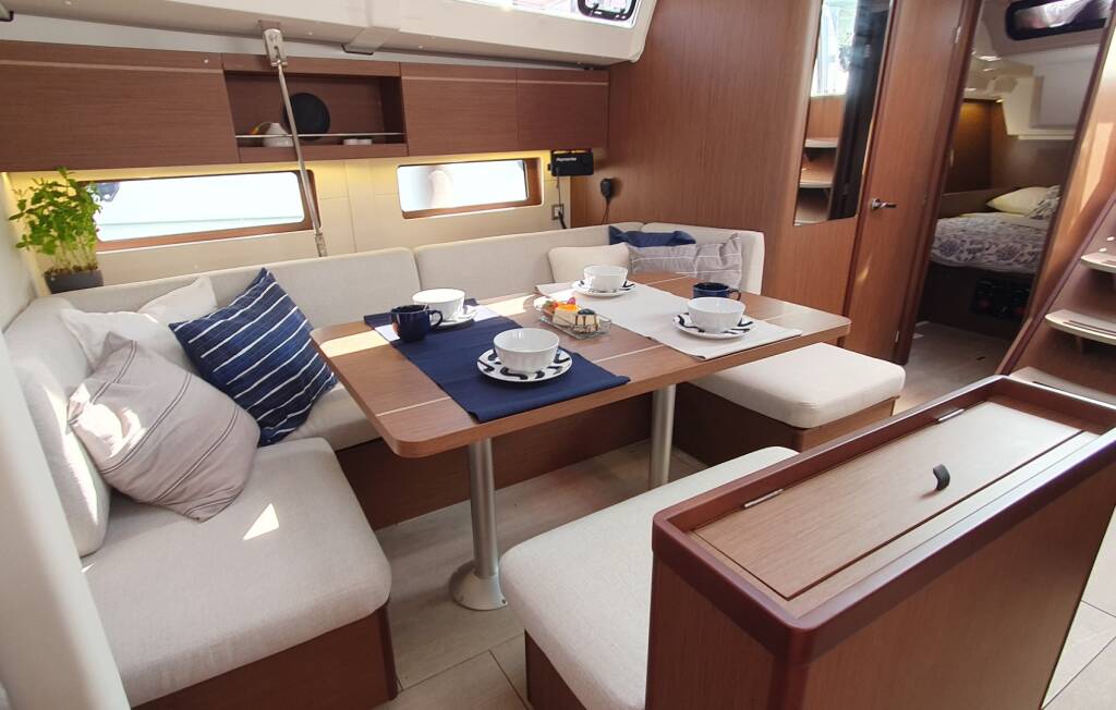 Oceanis 46.1  IVY