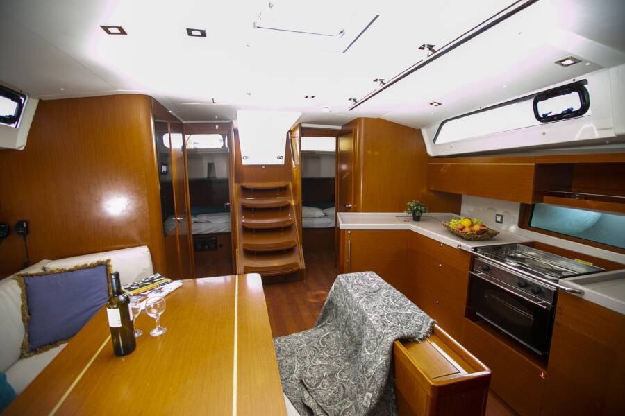 Oceanis 46.1 Dancing Queen