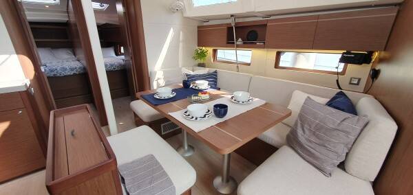 Oceanis 46.1  DOMMIE