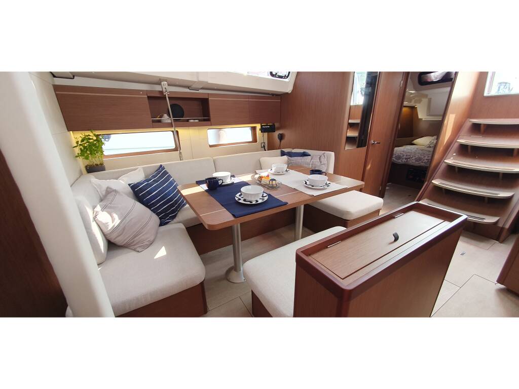 Oceanis 46.1  DOMMIE