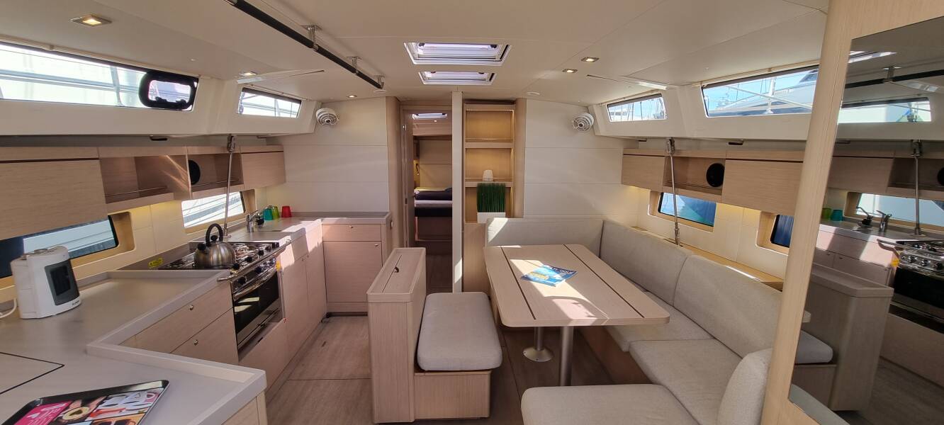 Oceanis 46.1 Entre Deux Poles